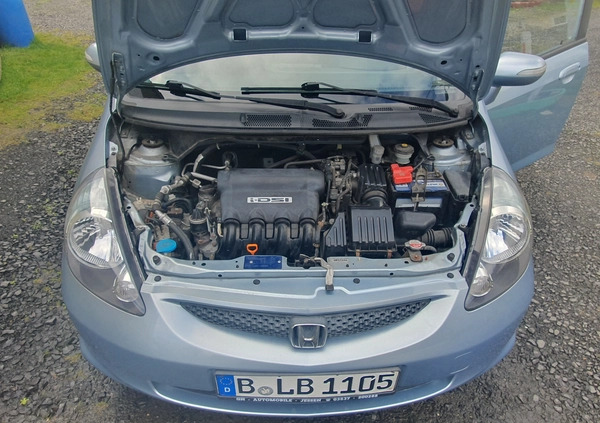 Honda Jazz cena 12900 przebieg: 144000, rok produkcji 2007 z Mirsk małe 56